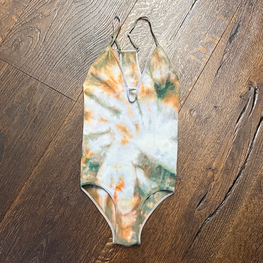 16. Free People Hand Tie Dyed Move Along Bodysuit Seamless One-Piece NWOT - Picture 2 of 8